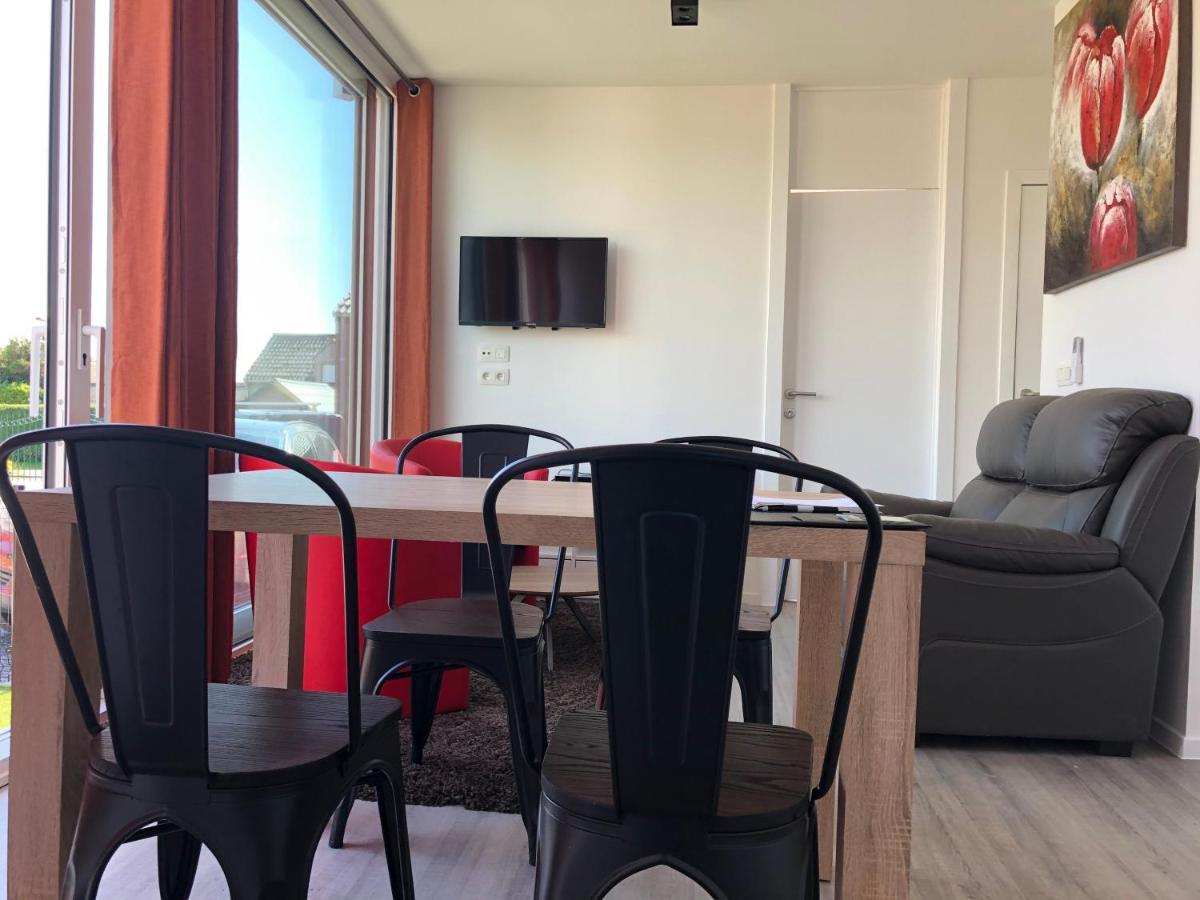 Hotel New Dahlia Bredene Esterno foto